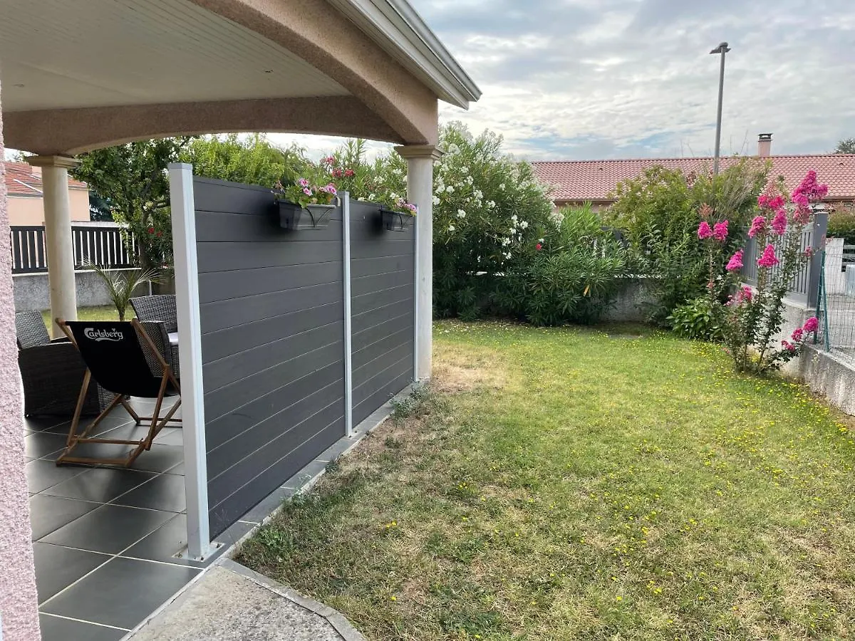 Maison Entiere 4 Lits 8 Pl Avec Jacuzzi Proche Du Safari De Peaugres Anneyron 0*,