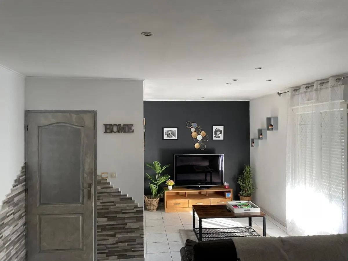Maison Entiere 4 Lits 8 Pl Avec Jacuzzi Proche Du Safari De Peaugres Anneyron Bed & Breakfast
