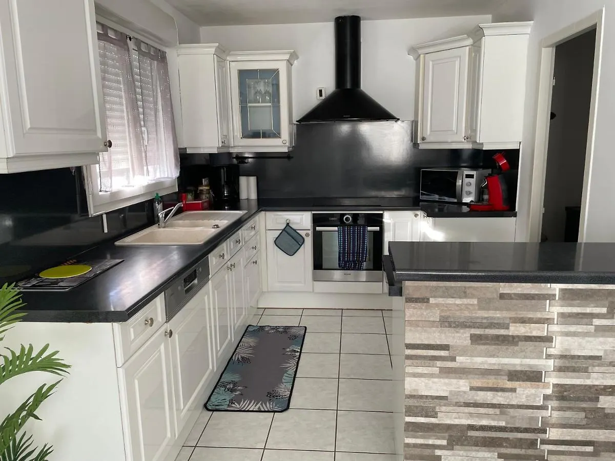 Maison Entiere 4 Lits 8 Pl Avec Jacuzzi Proche Du Safari De Peaugres Anneyron