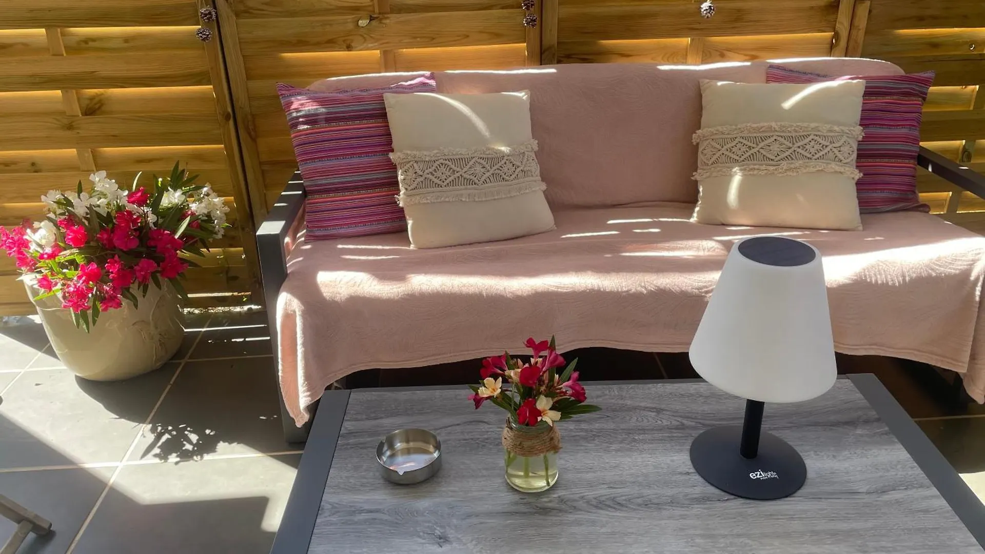 Maison Entiere 4 Lits 8 Pl Avec Jacuzzi Proche Du Safari De Peaugres Anneyron 0*,
